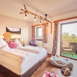 https://landhotel-sportalm.com-bavaria.com